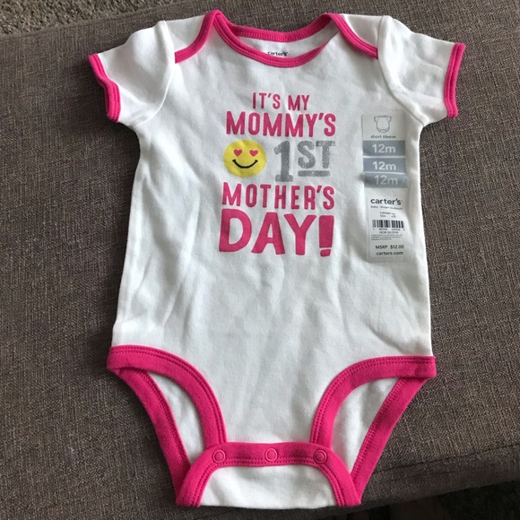 Mommy’s 1st Mother’s Day Onesie - Picture 1 of 6